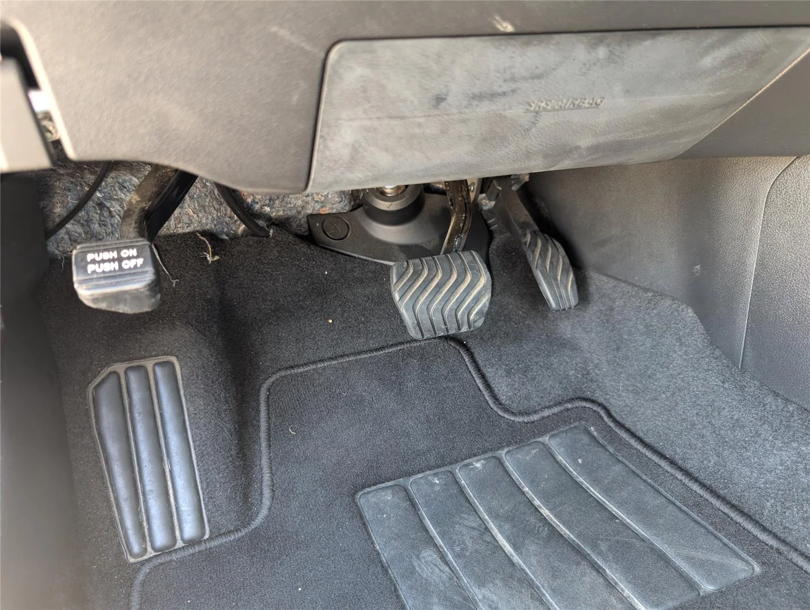 Used 2025 Gun Metallic Nissan SV image 14