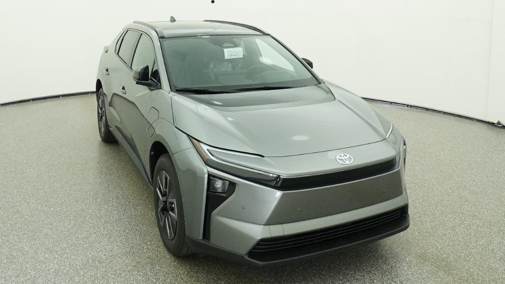 New 2026 Heavy Metal Toyota XLE image 22