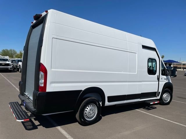 New 2024 Bright White Clear-Coat Exterior Paint RAM Super High Roof image 11