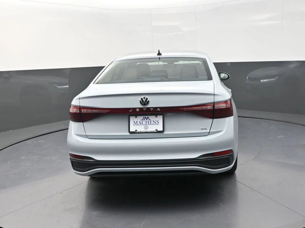 2026 Volkswagen Jetta SE - Photo 9