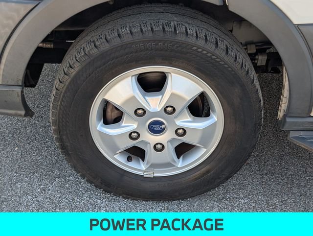 Used 2018 White Ford XLT image 11