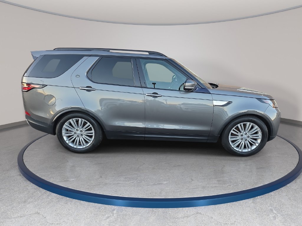 Used 2017 Gray Land Rover HSE image 5