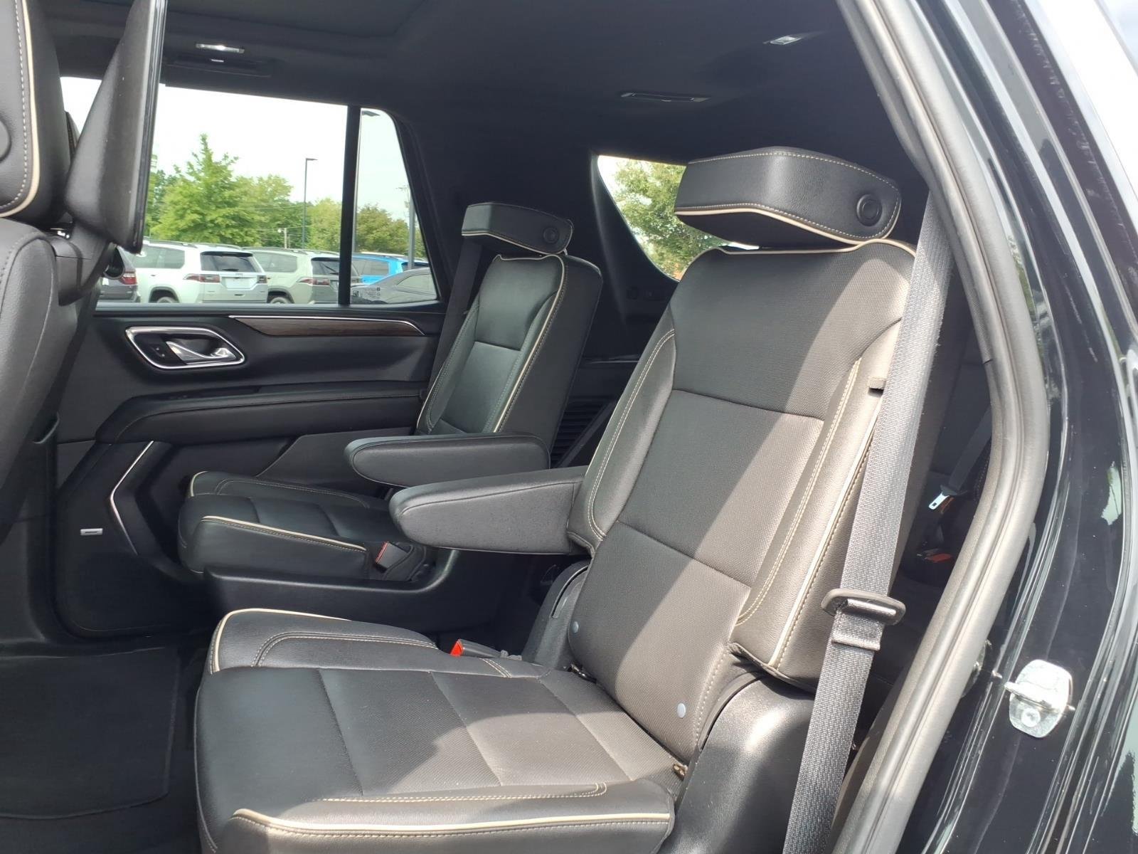 Used 2023 Black Chevrolet Premier image 22
