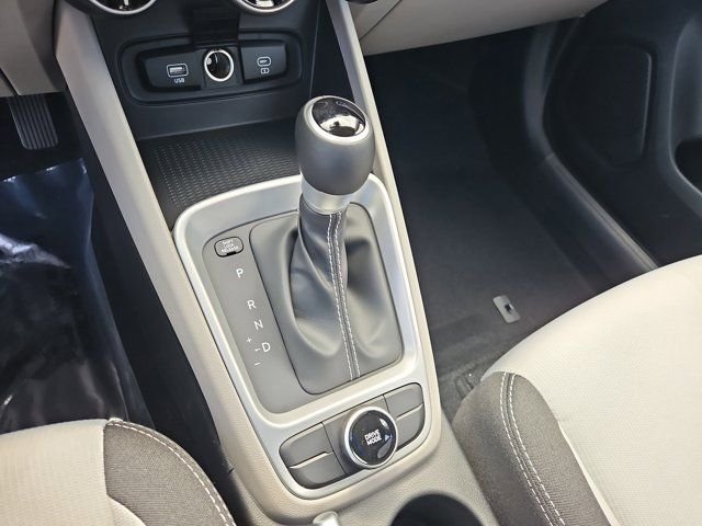 New 2025 Black Hyundai SEL image 21
