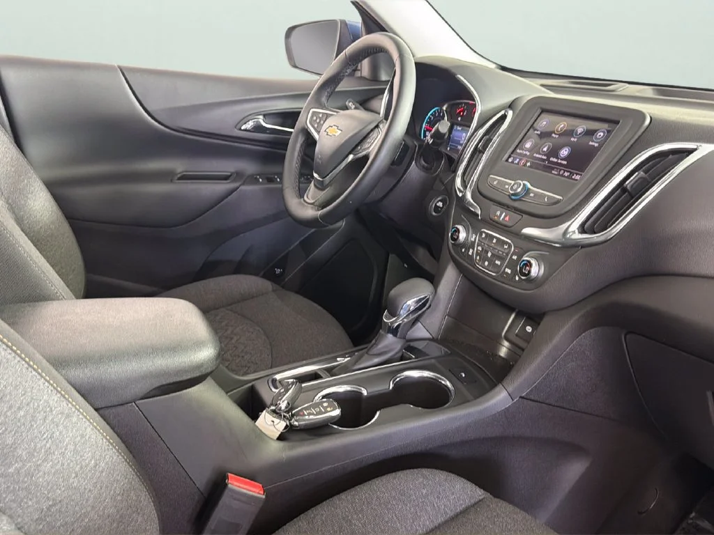 2024 Chevrolet Equinox LT - Photo 33