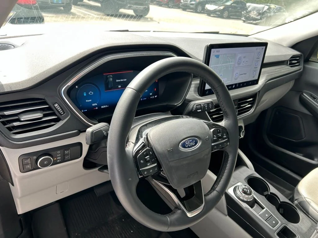 Certified Used 2023 Star White Ford Platinum image 21