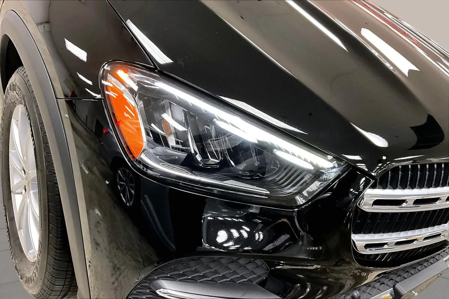 Used 2024 Black Mercedes-Benz GLE 450e Plug-In Hybrid image 27