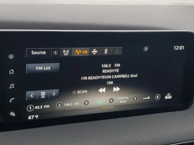 Used 2025 Red Nissan SR image 22
