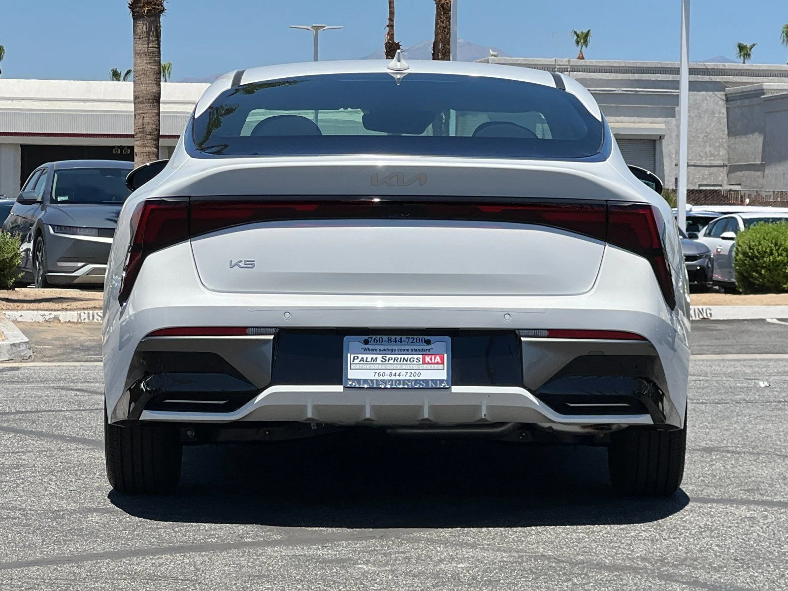 New 2026 White Kia LXS image 4