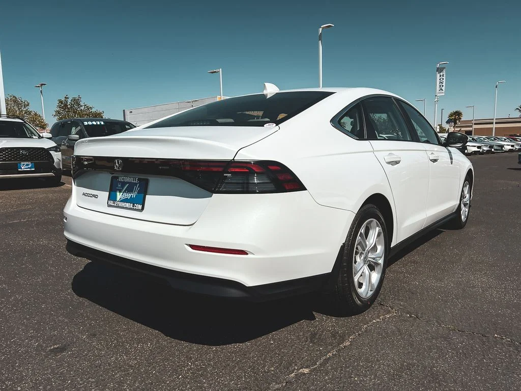 2026 Honda Accord LX - Photo 9