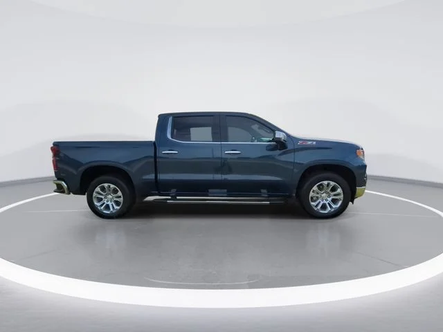 Used 2024 Blue Chevrolet LTZ image 9