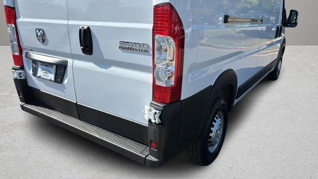 Used 2025 White Ram High Roof image 38