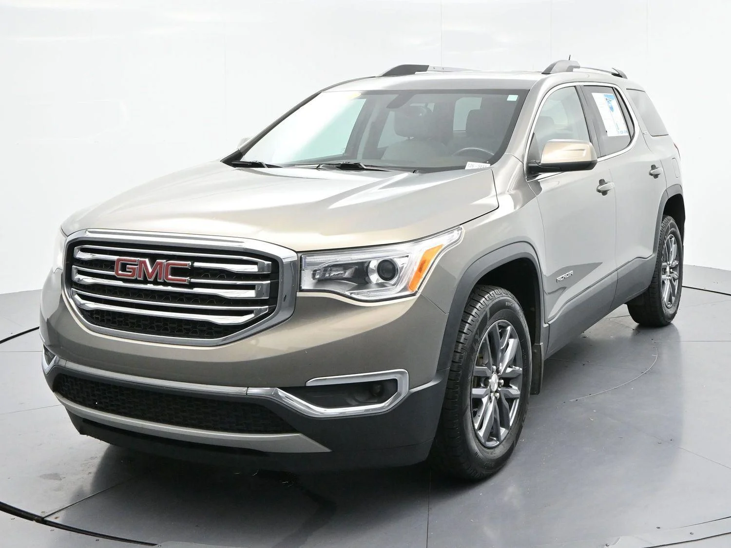 Used 2019 PEPPERDUST METALLIC GMC SLT image 3