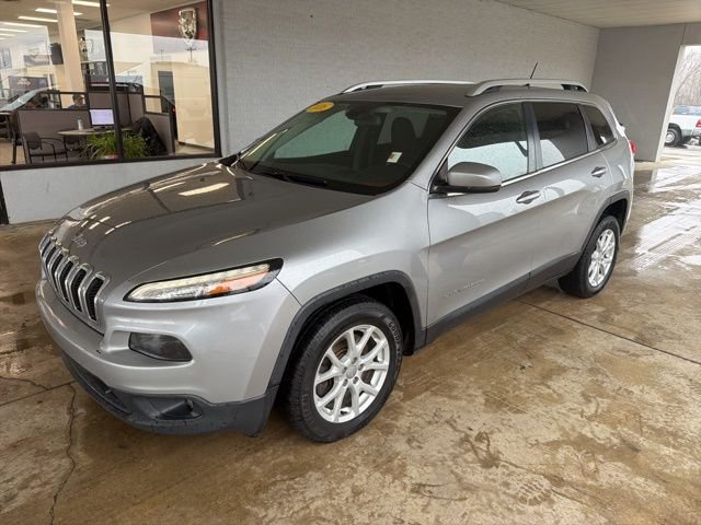 Used 2016 Jeep Cherokee Latitude with VIN 1C4PJLCB6GW264678 for sale in Crawfordsville, IN
