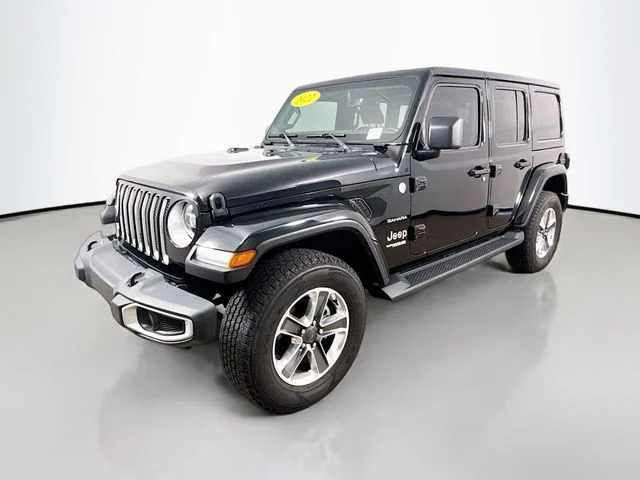 Used 2022 Black Jeep Unlimited Sahara image 3