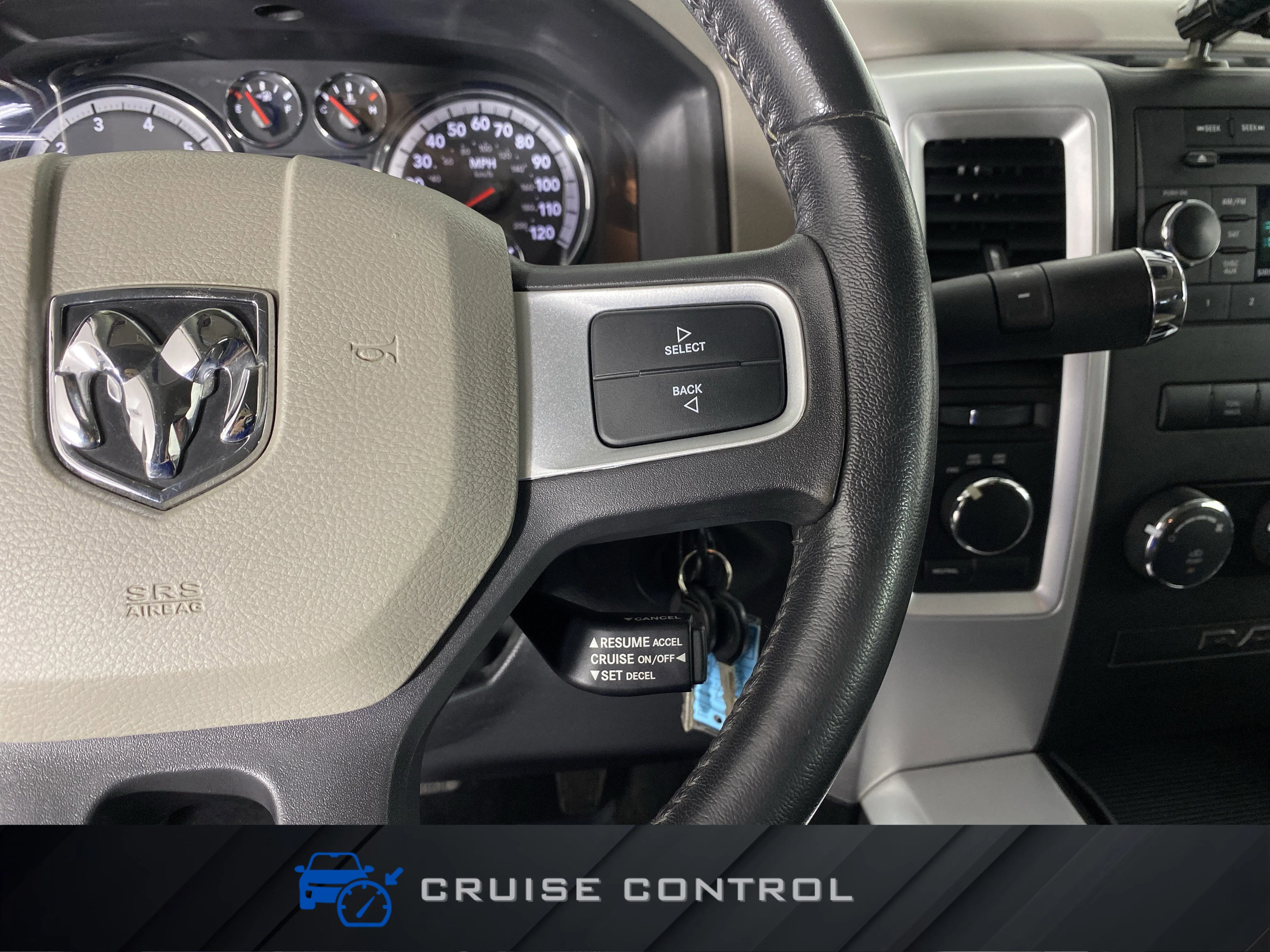 Used 2010 Inferno Red Crystal Pearl Dodge SLT image 17