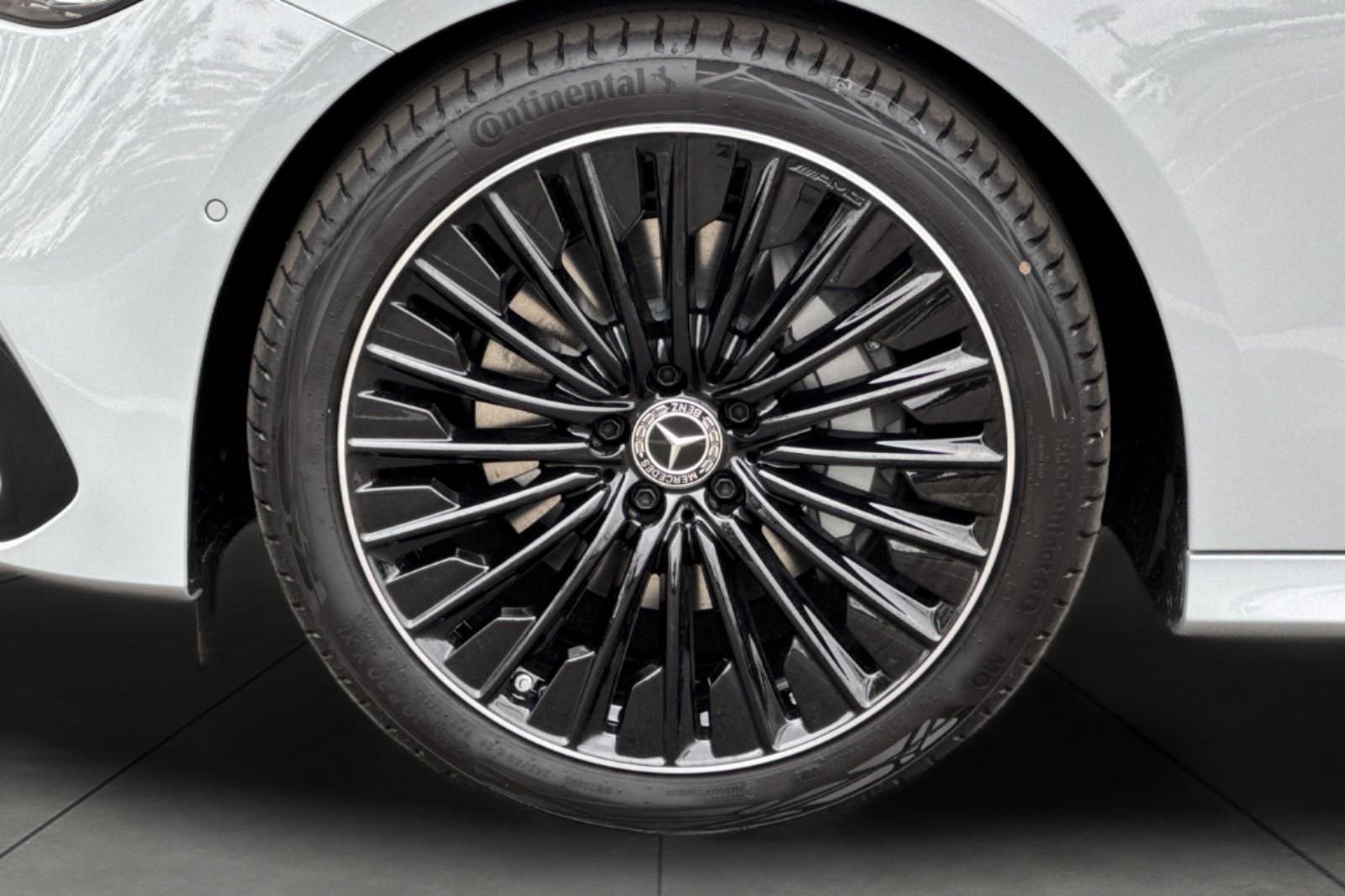 New 2026 MANUFAKTUR Alpine Grey Mercedes-Benz E 350 image 3