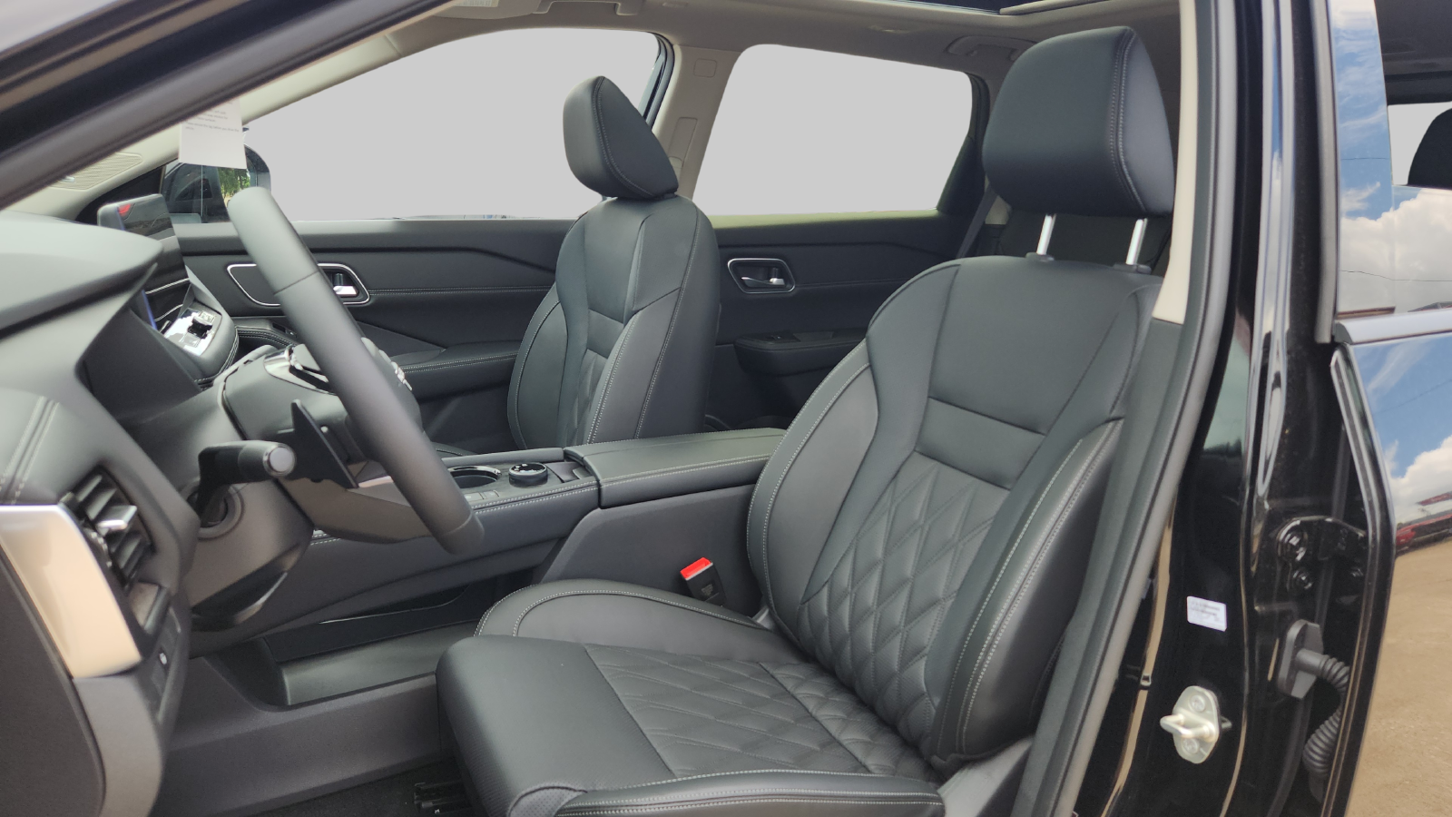 Certified Used 2026 Black Nissan Platinum image 10