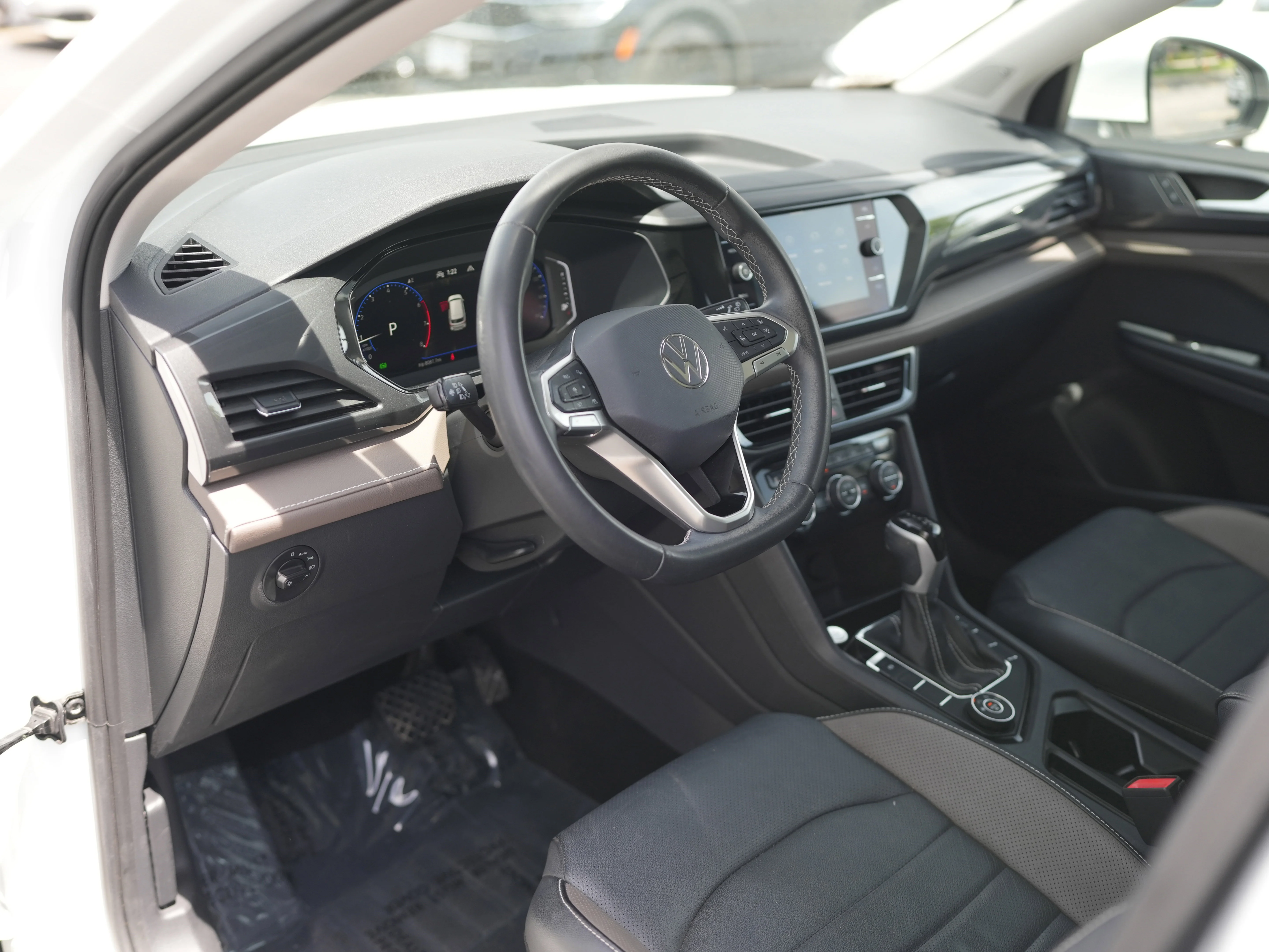 Certified Used 2023 White Volkswagen SEL image 12