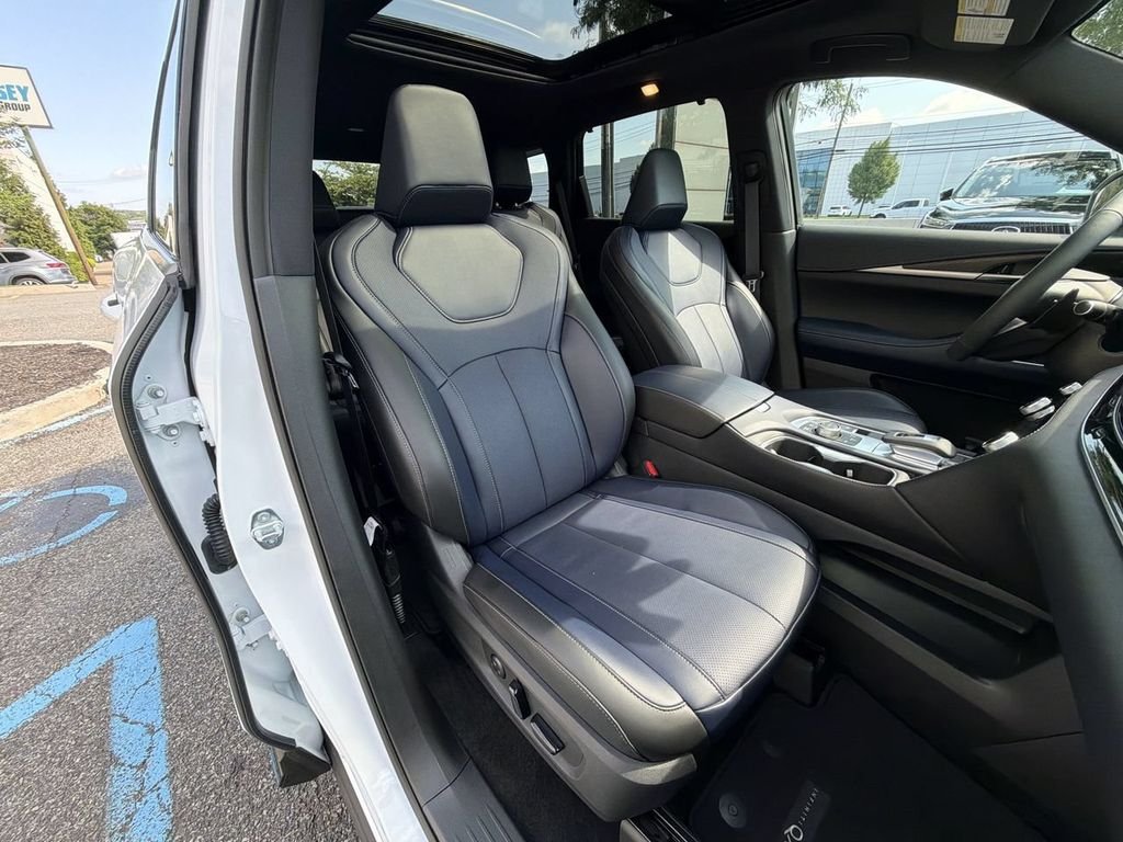 2026 INFINITI QX60 Sport - Photo 26
