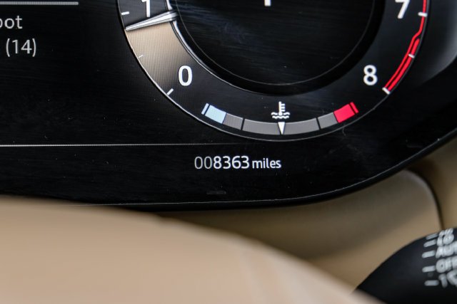 Used 2025 Gray Land Rover Autobiography image 25