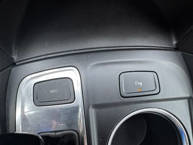Used 2023 Summit White Chevrolet LT image 23