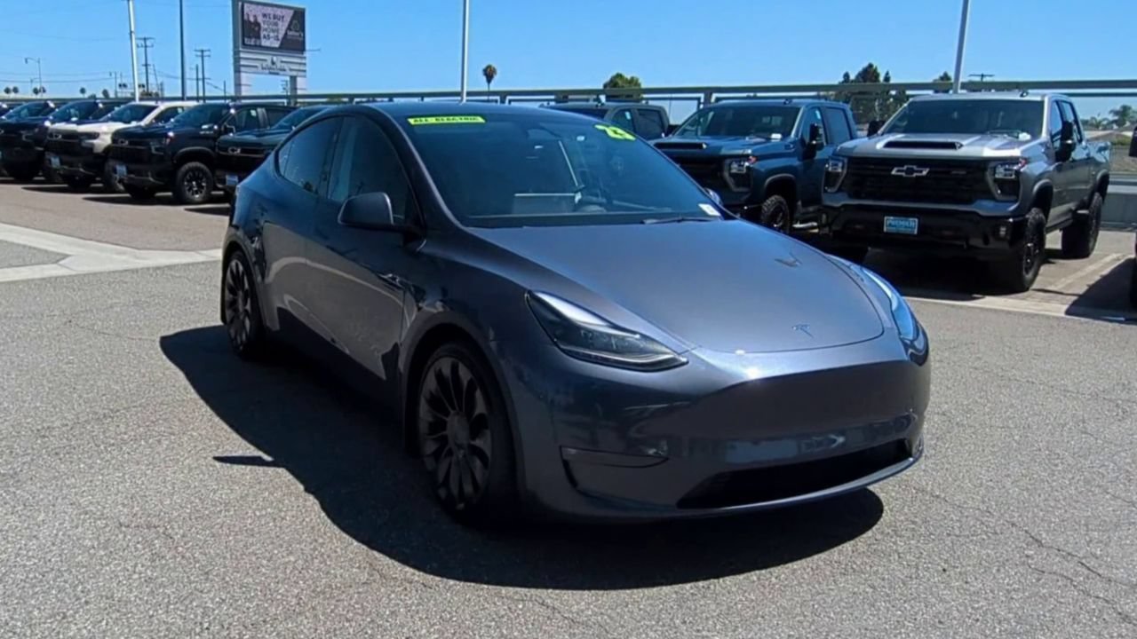 Used 2023 Tesla Model Y Performance with VIN 7SAYGDEF0PF806132 for sale in Buena Park, CA