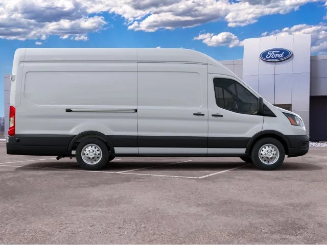 New 2027 White Ford Base image 5