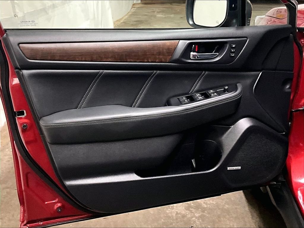 Used 2019 Red Subaru 2.5i image 9