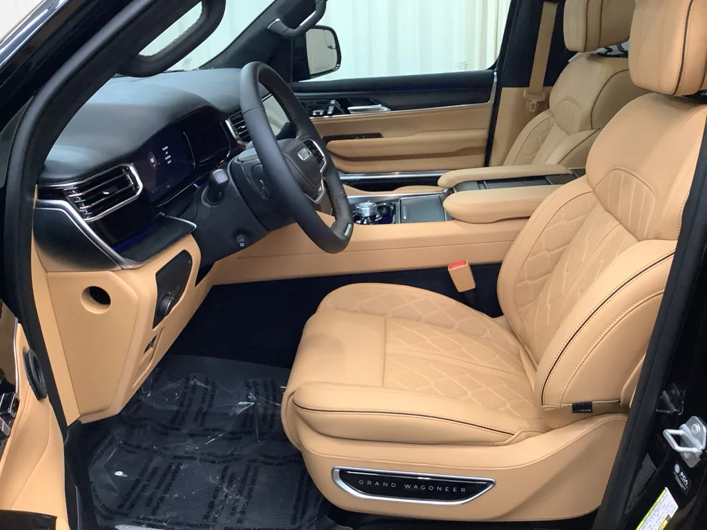 New 2026 High Gloss Black Exterior Paint Jeep Grand Wagoneer image 14