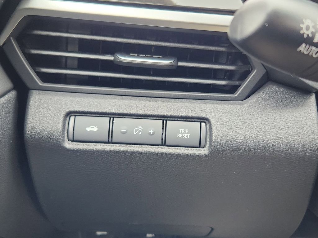 New 2025 Gray Sky Pearl Nissan SR image 23