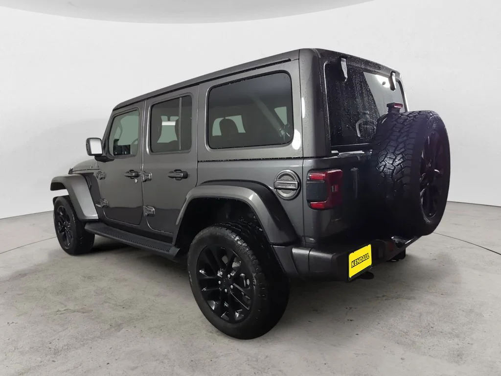 Used 2021 Gray Jeep Unlimited Sahara High Altitude image 3