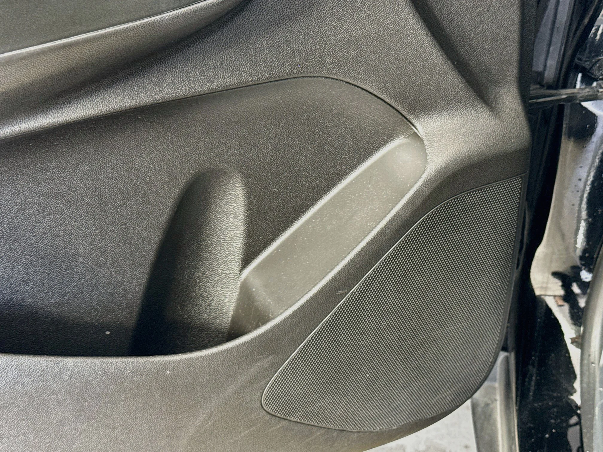 Used 2023 MOSAIC BLACK METALLIC Chevrolet 2LT image 21