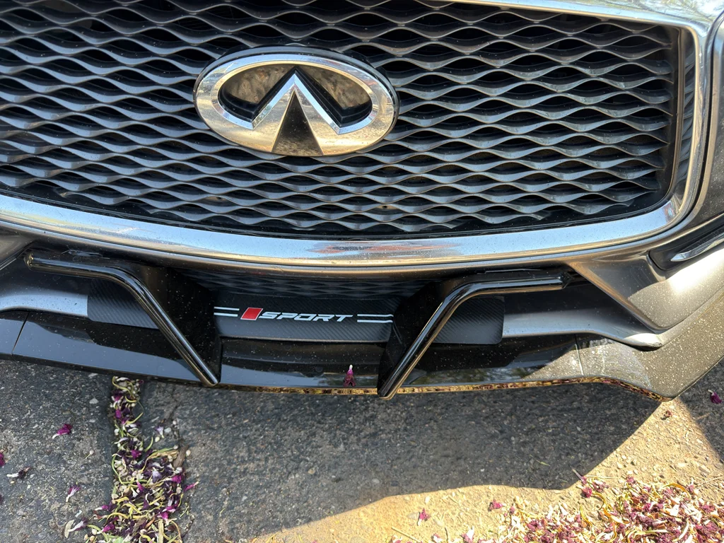 Used 2017 Graphite Shadow INFINITI Red Sport 400 image 2