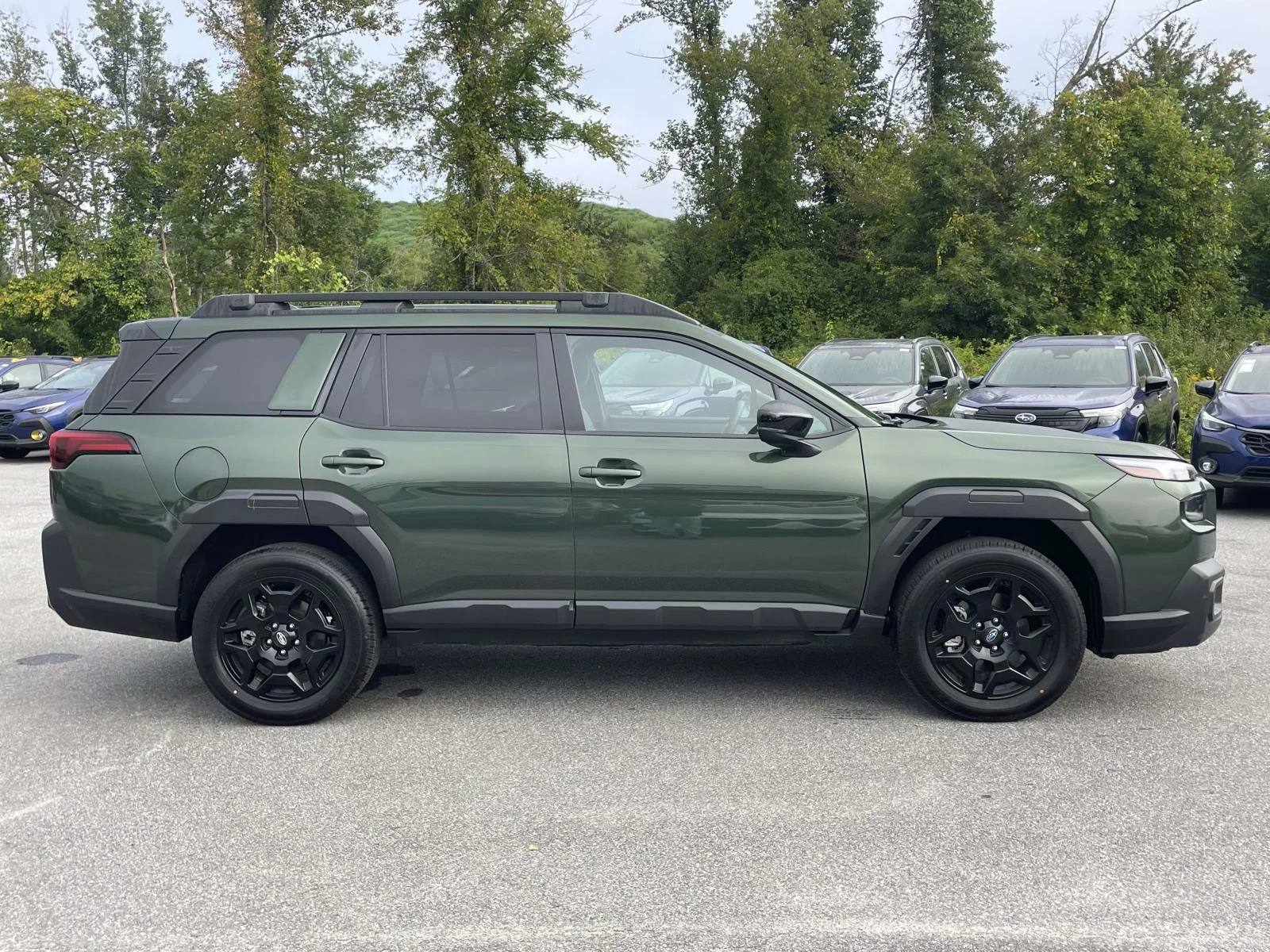 Used 2026 Deep Emerald Green Pearl Subaru Limited image 31
