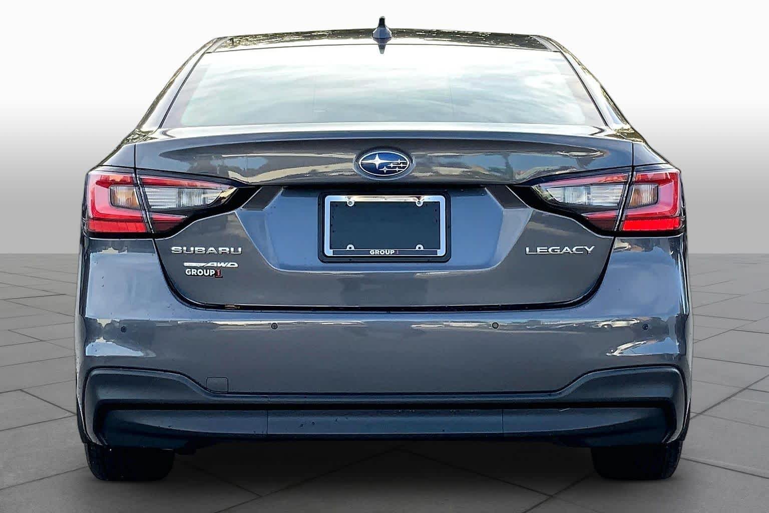 Used 2025 Magnetite Gray Metallic Subaru Limited image 5