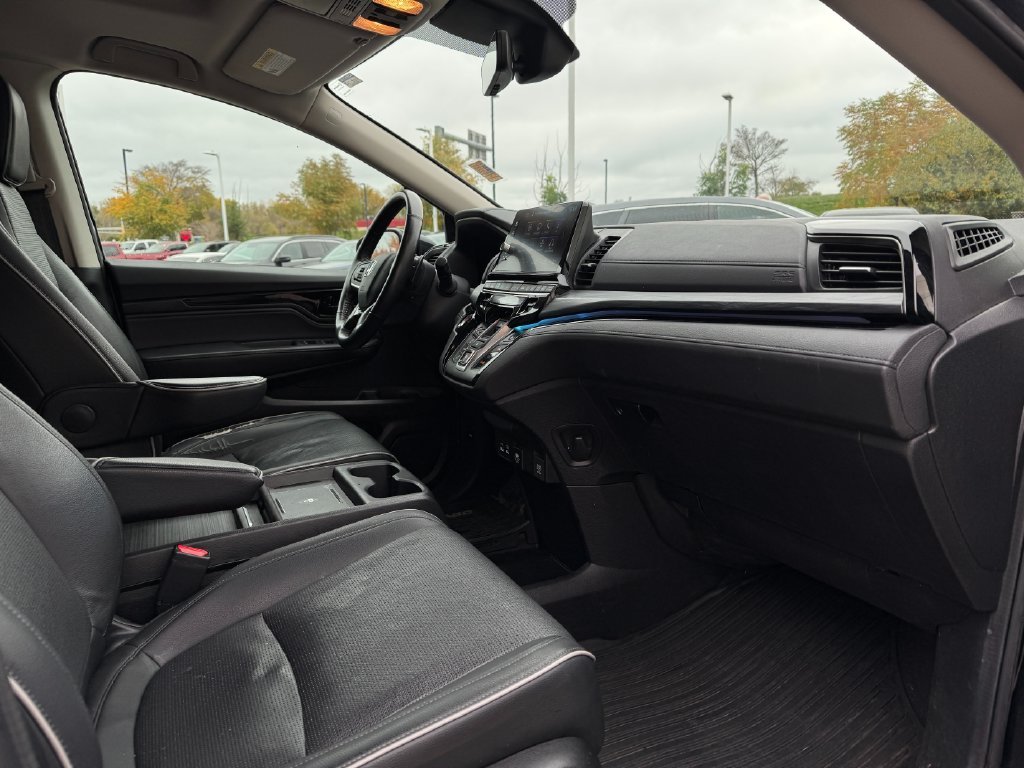 2025 Honda Odyssey Elite - Photo 33