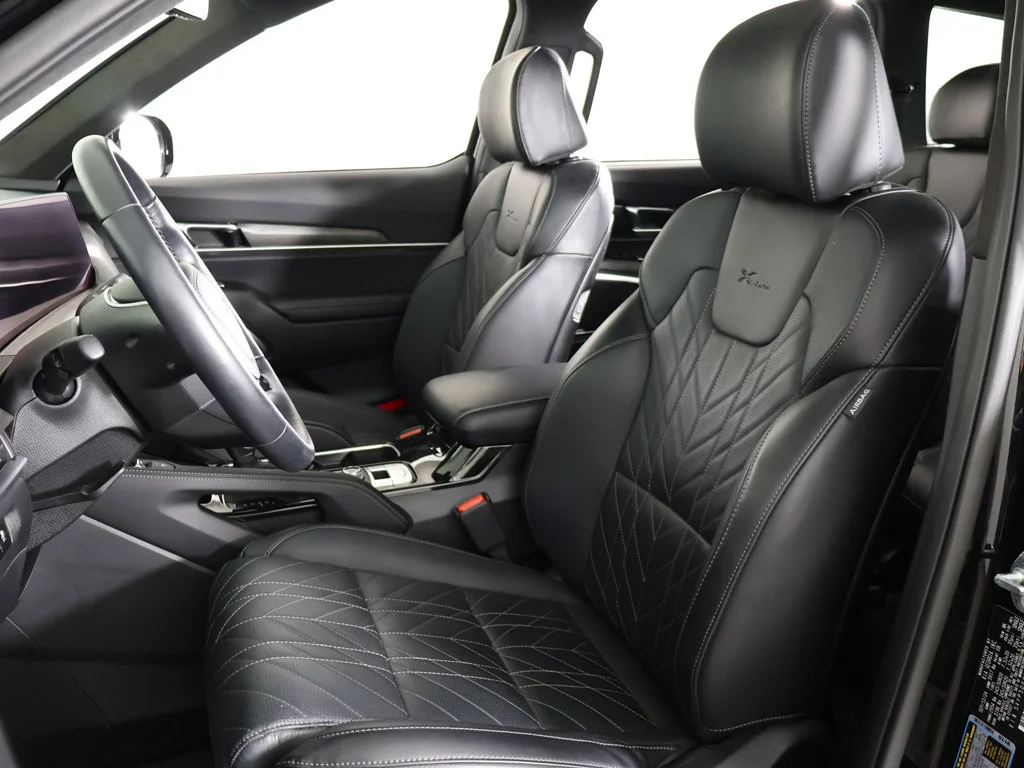 Certified Used 2025 Black Kia SX-Prestige X-Line image 37