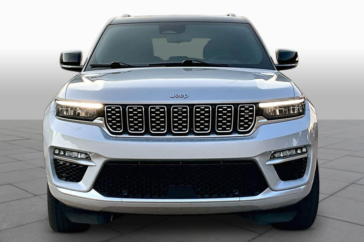 Used 2022 Silver Zynith Jeep Summit Reserve image 4