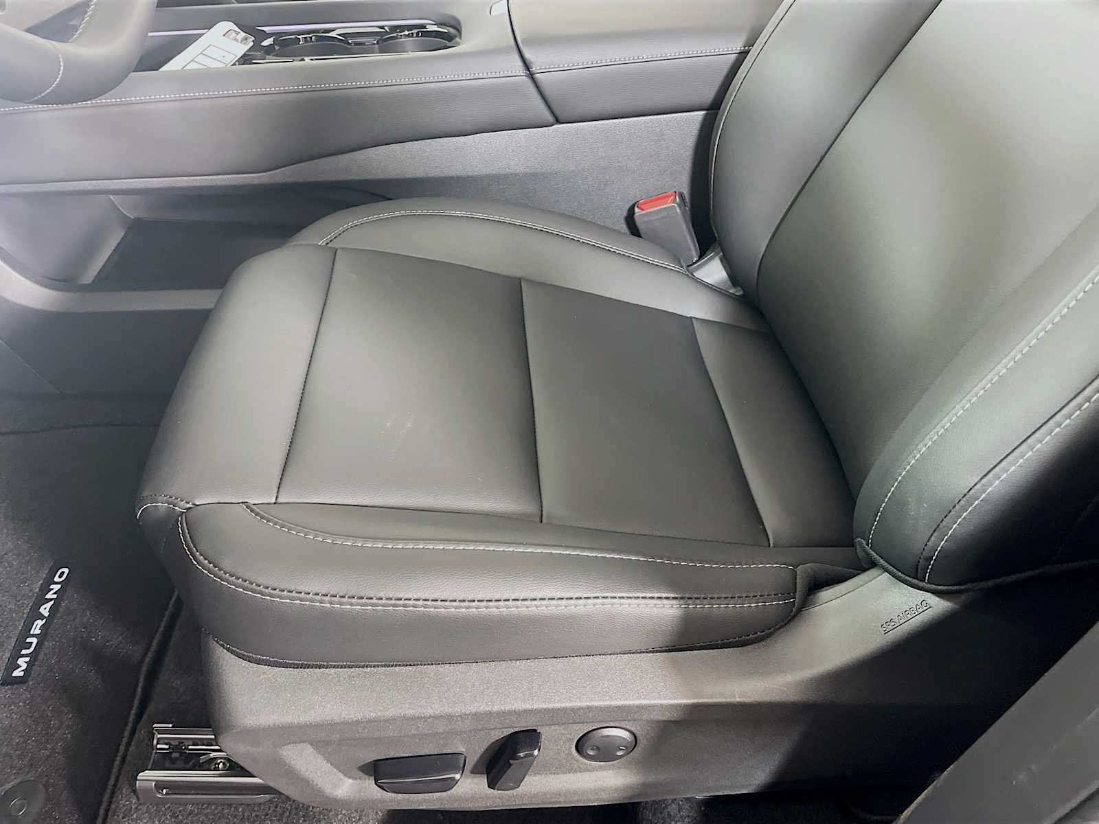 2025 Nissan Murano SL - Photo 18