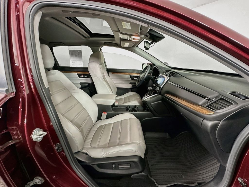 Used 2018  Honda EX-L image 29