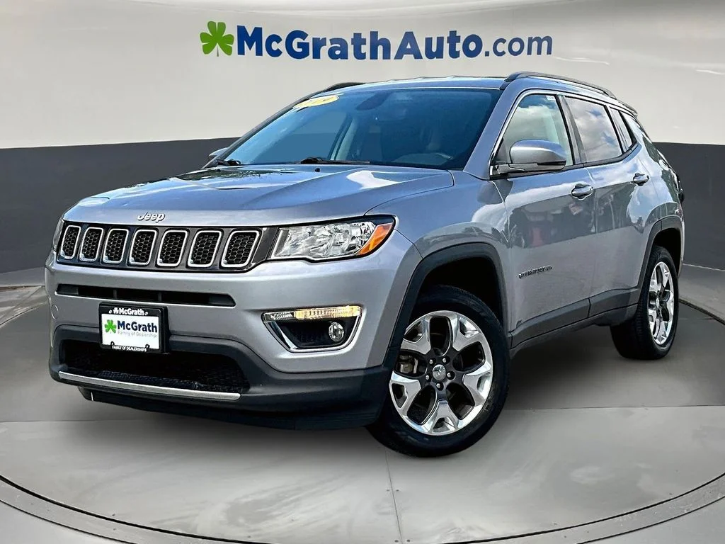 Certified Used 2019 Silver Jeep Limited image 3