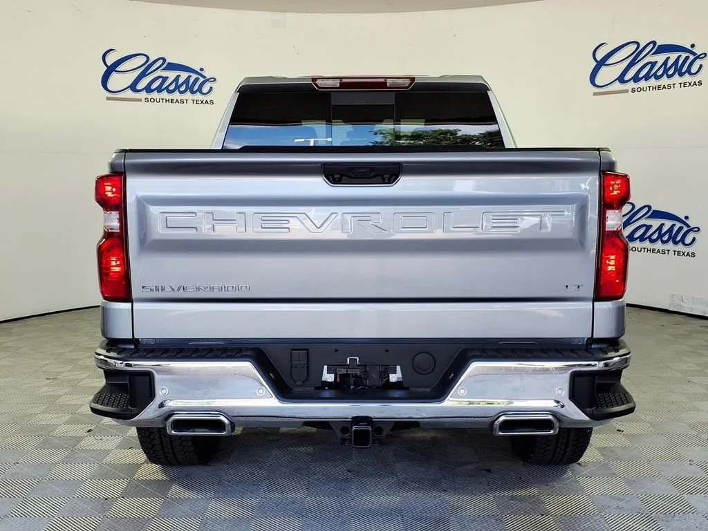New 2026 Sterling Gray Metallic Chevrolet LT image 4