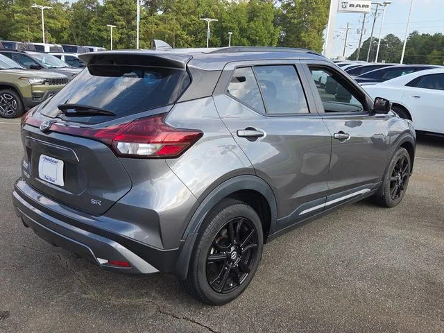 Used 2024 Gray Nissan SR image 13