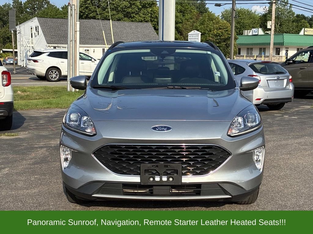 Used 2022 Silver Ford SEL image 2