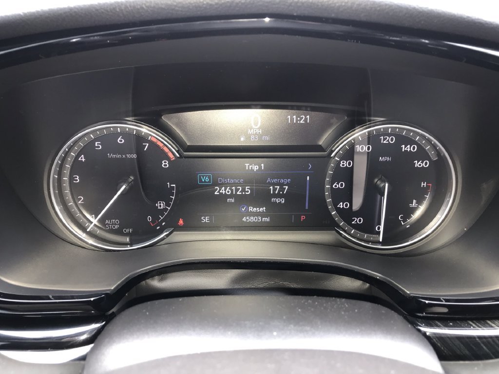 Used 2021 White Cadillac Premium Luxury image 17