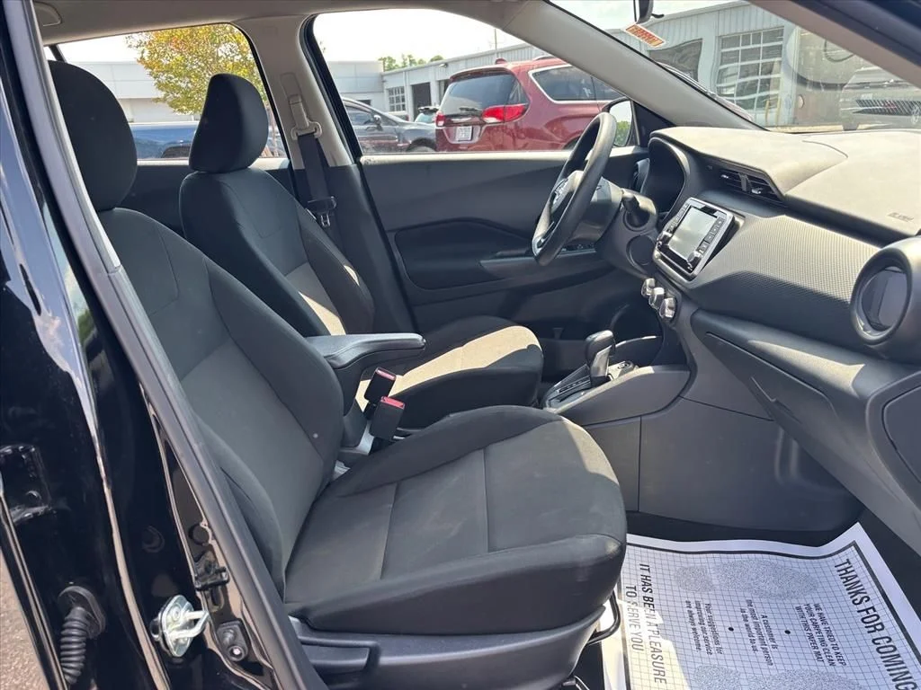 Used 2025 Black Nissan S image 14
