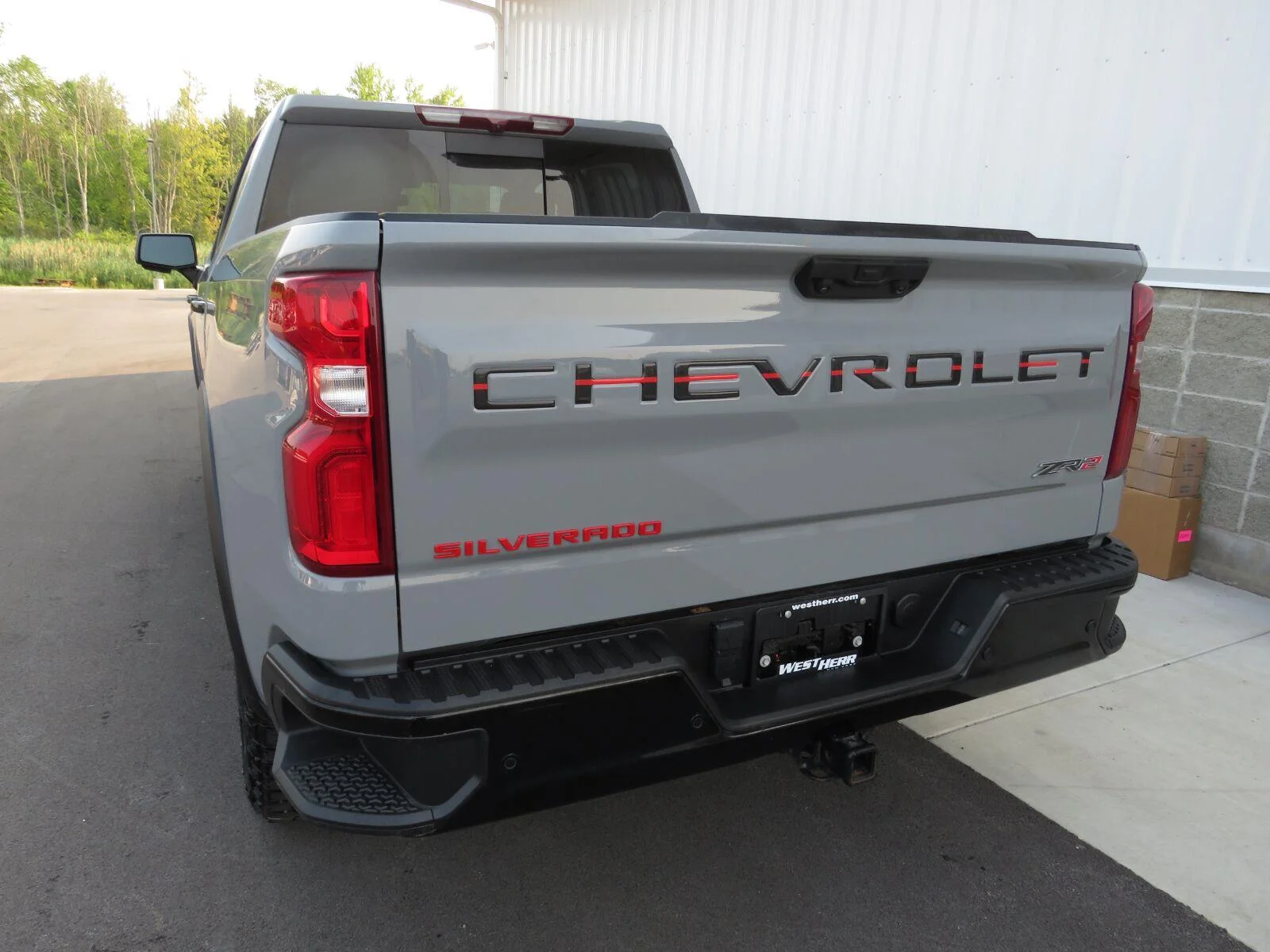 Used 2024 Slate Gray Metallic Chevrolet ZR2 image 18