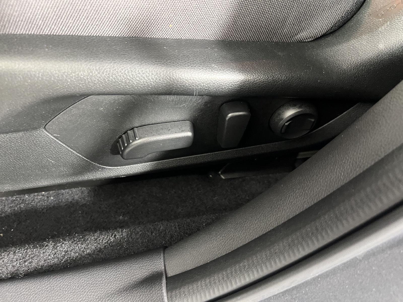 Used 2024 Magnetite Gray Metallic Subaru Premium image 21