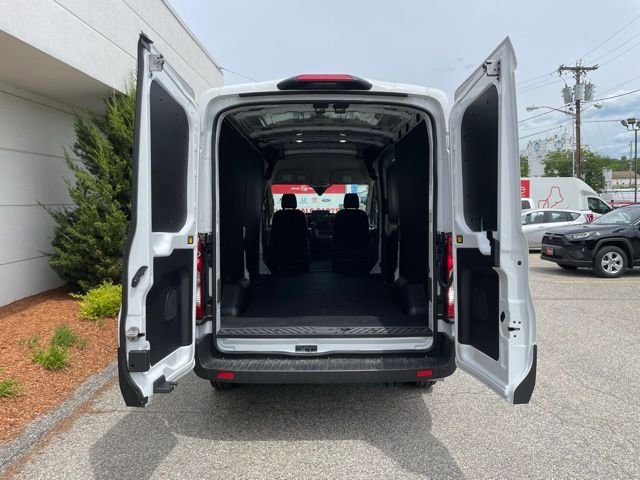 New 2026 Oxford White Ford Cargo Van image 32